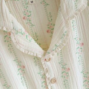 The Fleece Company 100% Muslin Cotton Pajama Vintage Floral